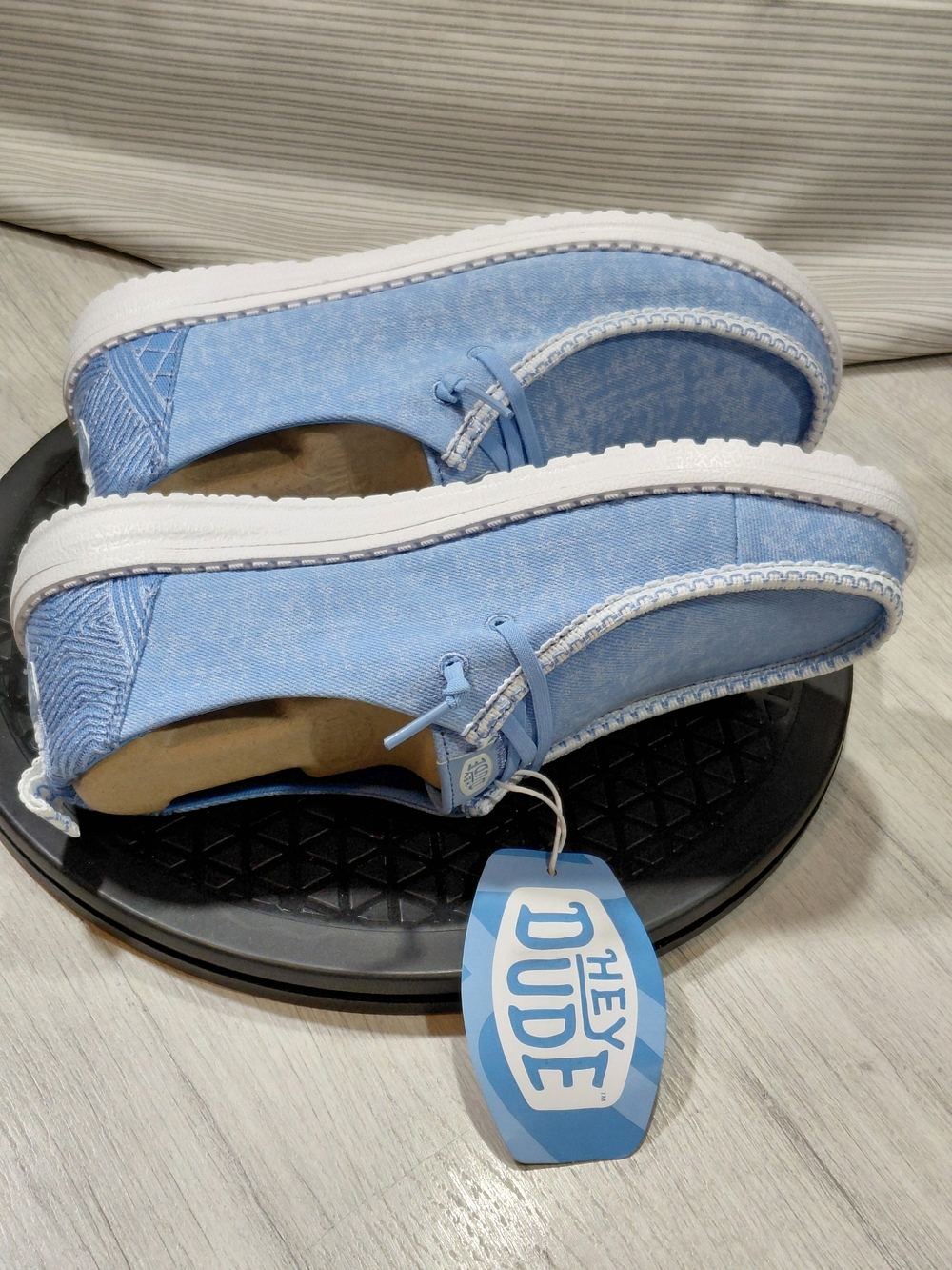 NWT Hey Dude Womens Wendy Surf Wash Blue White Denim Canvas Casual Comfort W8 - Picture 12 of 16
